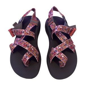 Chaco Limited Edition Woodstock Coral Peace Love Z/Cloud 2 Sandals